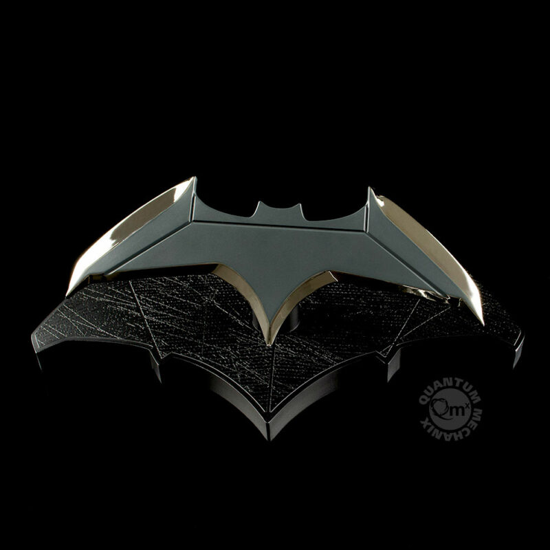 DC Movies Replica 1/1 Batman's Batarang 21 cm