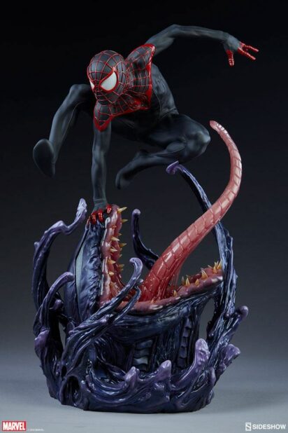 Marvel Comics Premium Format Figure Spider-Man Miles Morales 43 cm