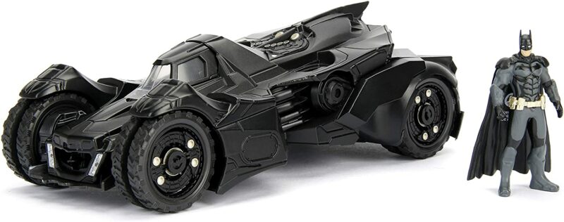 ARKHAM KNIGHT VIDEOGAME BATMOBILE 1:24