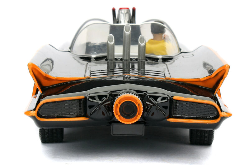 BATMAN TV SERIES 1966 BATMOBILE 1:24 - immagine 2