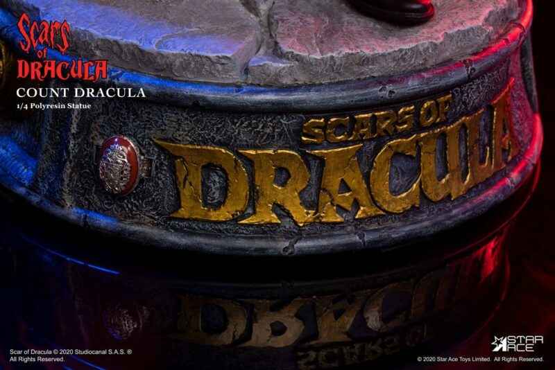 Scars of Dracula Statue 1/4 Count Dracula 2.0 53 cm - immagine 3