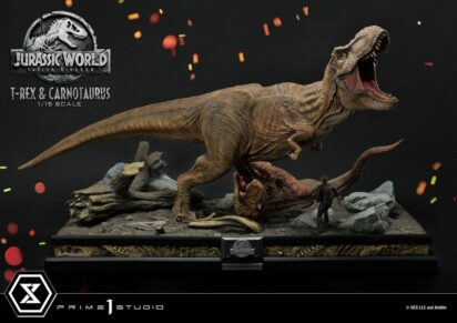 Jurassic World: Fallen Kingdom Statue 1/15 T-Rex & Carnotaurus 90 cm