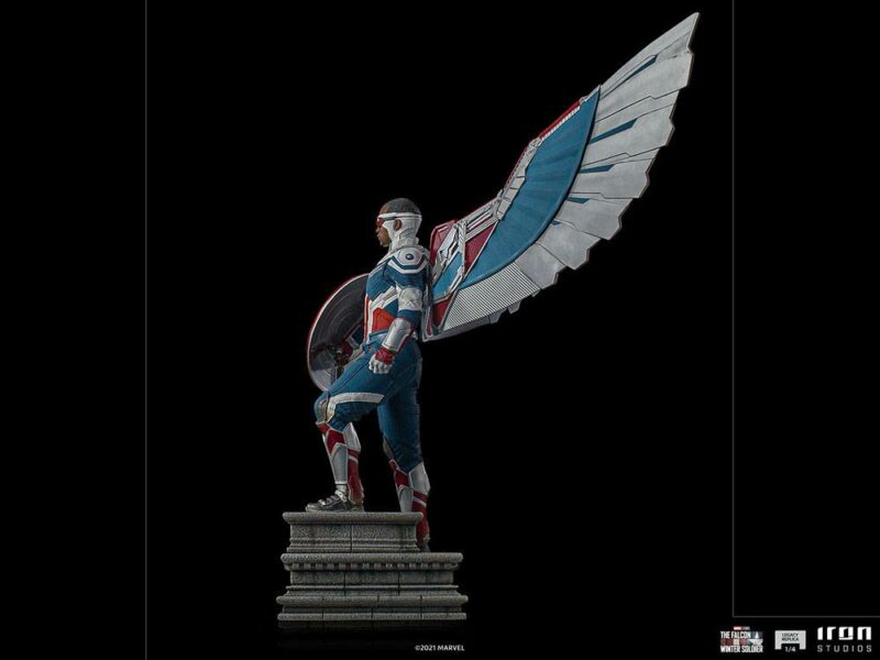The Falcon and the Winter Soldier Legacy Replica Statue 1/4 Captain America Sam Wilson (Open Wings) 83 cm - immagine 2