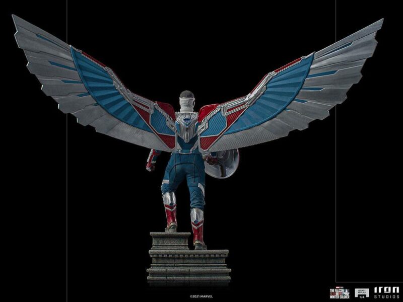 The Falcon and the Winter Soldier Legacy Replica Statue 1/4 Captain America Sam Wilson (Open Wings) 83 cm - immagine 3