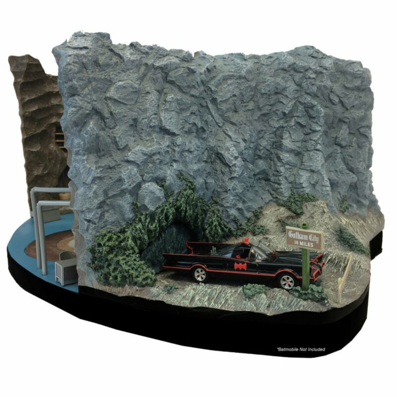 Batman 1966 TV Series Desktop Sculpture Batcave 46 x 23 cm - immagine 3