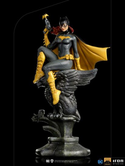 DC Comics Deluxe Art Scale Statue 1/10 Batgirl 26 cm