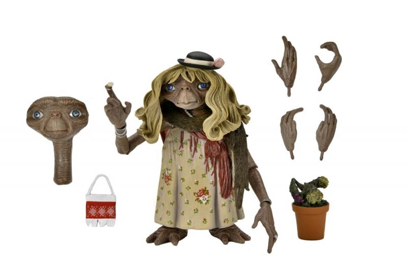 E.T. 40TH ANNIVERSARY DRESS-UP ULTIMATE ACTION FIGURE 11 CM