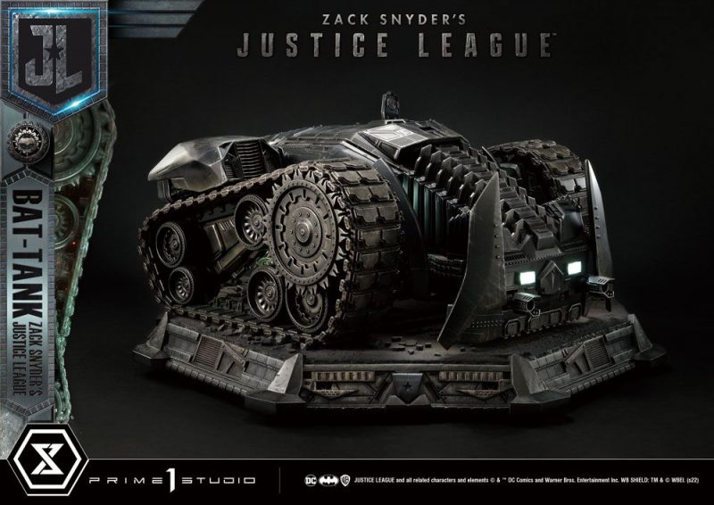 Zack Snyder's Justice League Museum Masterline Diorama Bat-Tank 36 cm - immagine 2