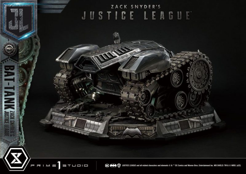 Zack Snyder's Justice League Museum Masterline Diorama Bat-Tank 36 cm - immagine 3