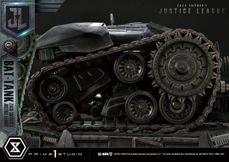 Zack Snyder's Justice League Museum Masterline Diorama Bat-Tank 36 cm - immagine 6