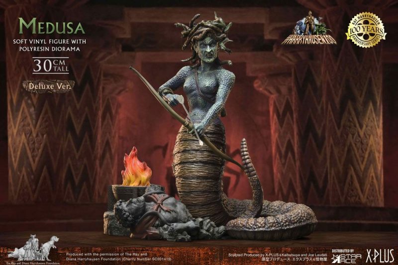 Clash of the Titans Gigantic Soft Vinyl Statue Ray Harryhausens Medusa Deluxe Ver. 30 cm