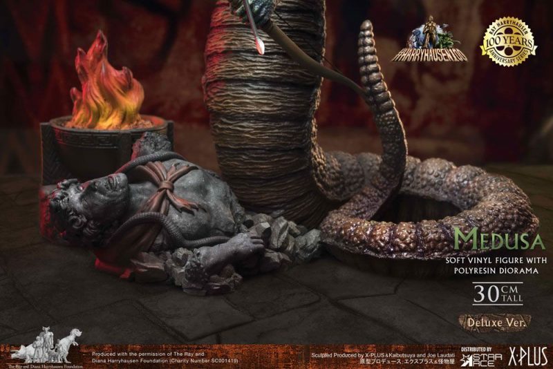 Clash of the Titans Gigantic Soft Vinyl Statue Ray Harryhausens Medusa Deluxe Ver. 30 cm - immagine 5