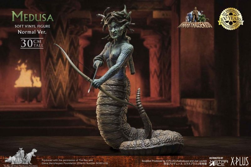 Clash of the Titans Gigantic Soft Vinyl Statue Ray Harryhausens Medusa 30 cm