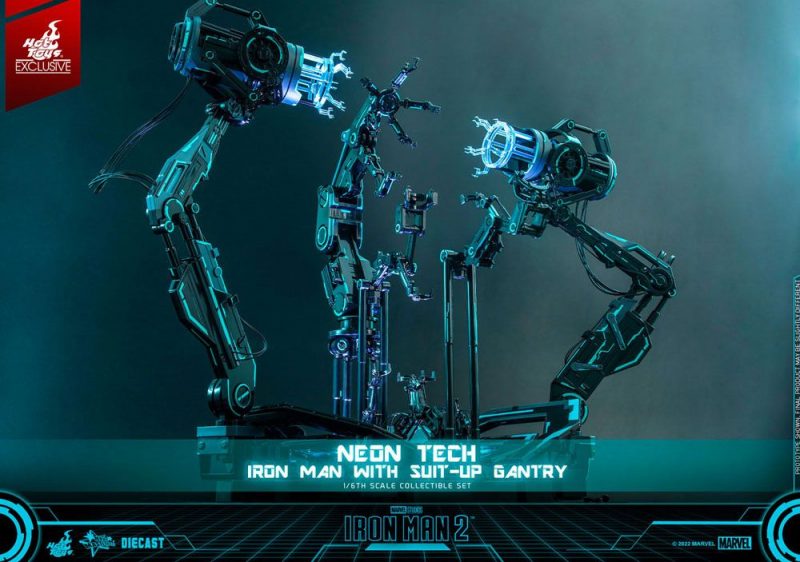 Iron Man 2 Action Figure 1/6 Neon Tech Iron Man with Suit-Up Gantry 32 cm - immagine 6