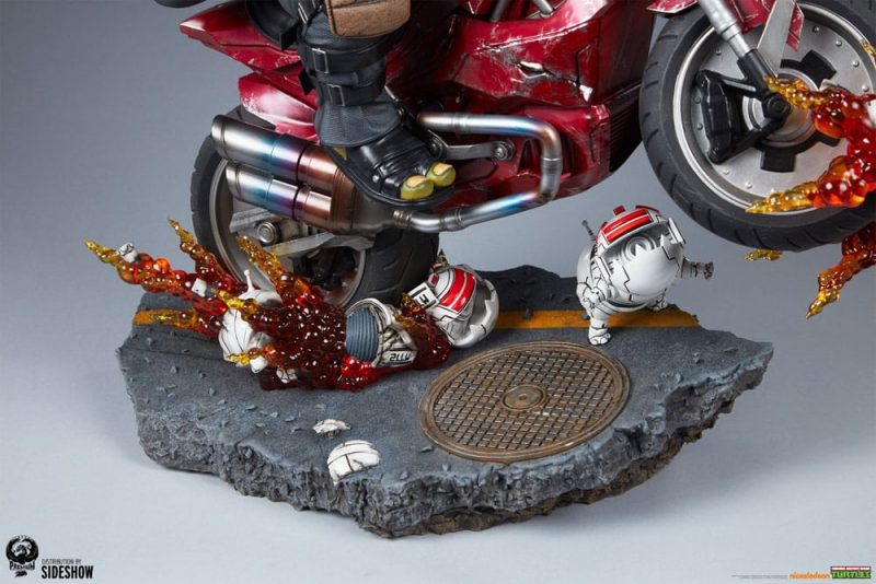 Teenage Mutant Ninja Turtles Statue 1/4 The Last Ronin On Bike 53 cm - immagine 8