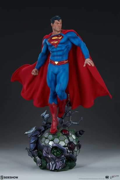 DC Comics Premium Format Figure Superman 66 cm