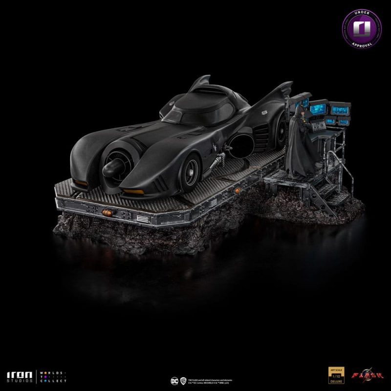 DC Comics Art Scale Deluxe Statue 1/10 The Flash Movie Batmobile 31 cm