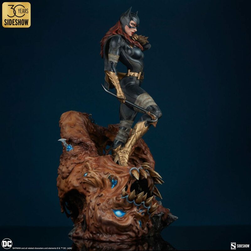 DC Comics Premium Format Statue Batgirl 55 cm - immagine 5