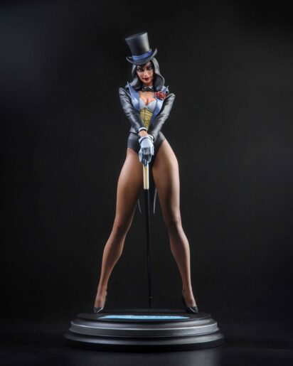 DC Direct DC Cover Girls Resin Statue Zatanna by J. Scott Campbell 23 cm