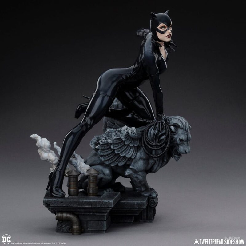 DC Comics Maquette 1/6 Catwoman 35 cm - immagine 4