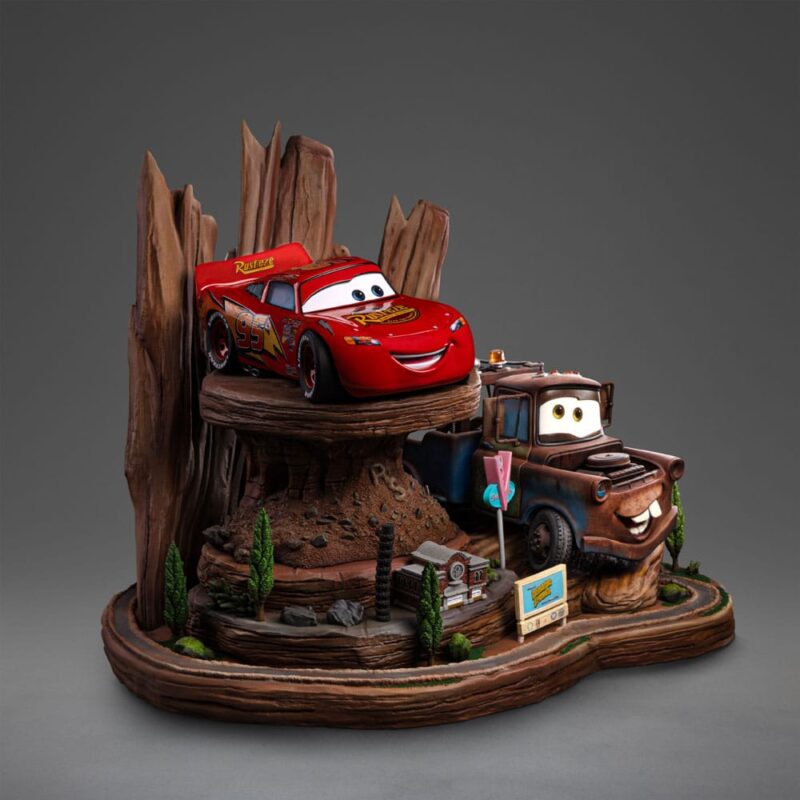 Cars Deluxe Art Scale Statue 1/10 Lightning Mcqueen & Tow Mater 31 cm - immagine 2