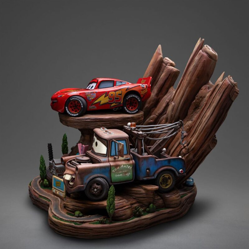 Cars Deluxe Art Scale Statue 1/10 Lightning Mcqueen & Tow Mater 31 cm - immagine 3
