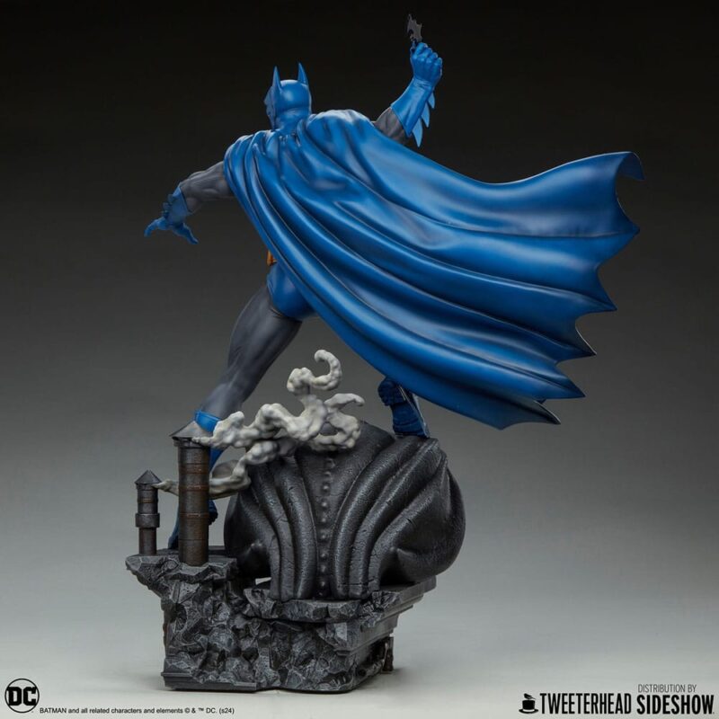 DC Comics Maquette 1/4 Batman (Retro Edition) 66 cm - immagine 4