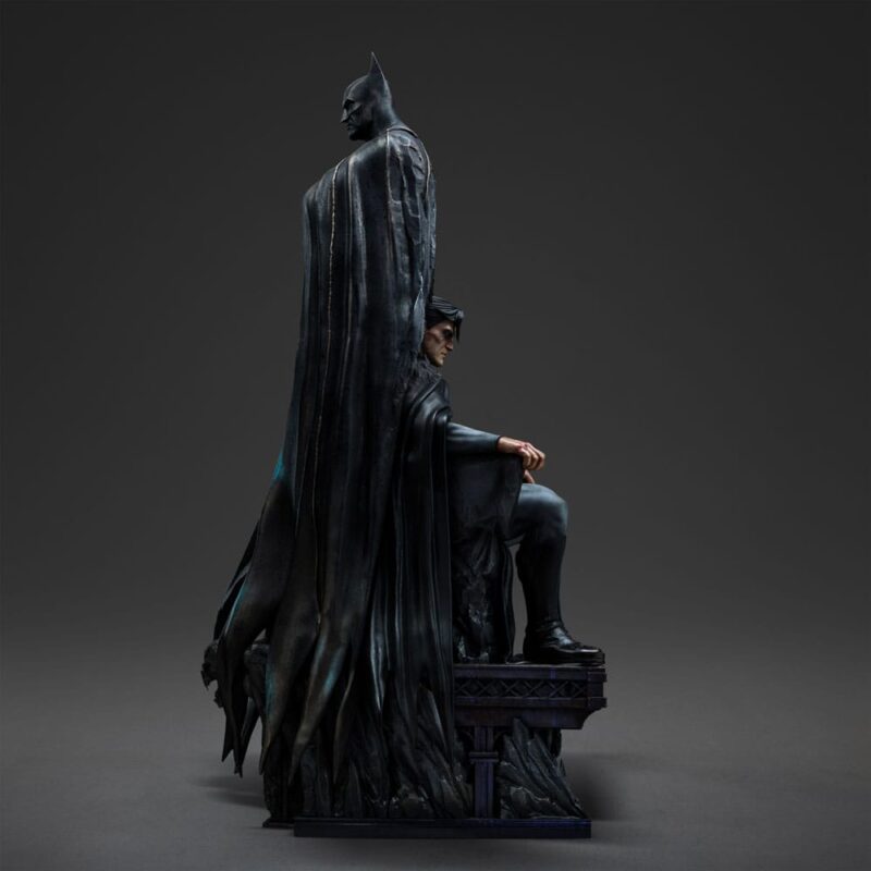 DC Comics Legacy Replica Statue 1/4 Batman and Bruce Wayne 79 cm - immagine 2
