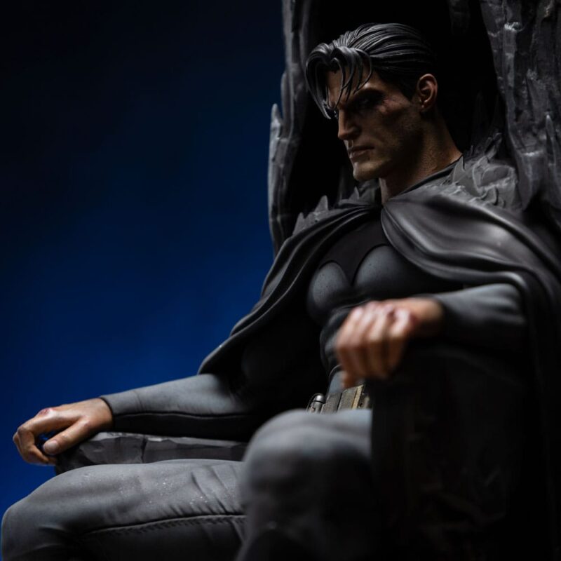DC Comics Legacy Replica Statue 1/4 Batman and Bruce Wayne 79 cm - immagine 6