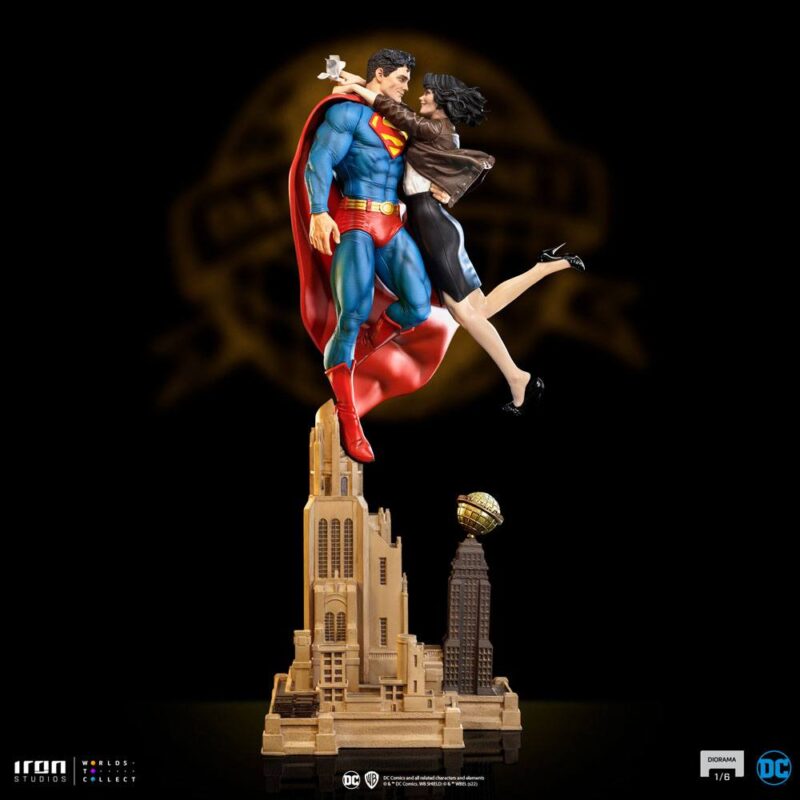 DC Comics Diorama 1/6 Superman & Lois 57 cm - immagine 2