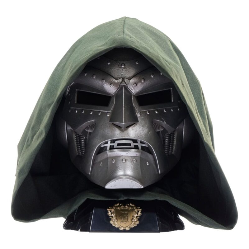 Marvel Legends Roleplay Replica Doctor Doom Premium Helmet - immagine 2