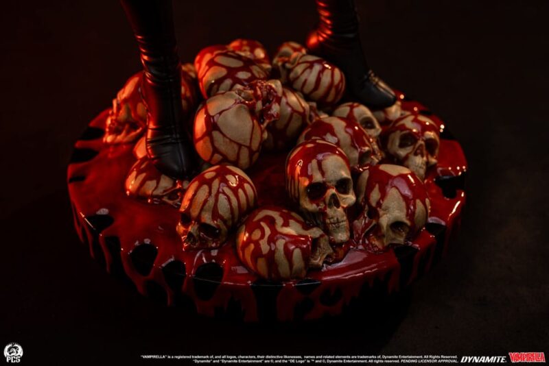 Vampirella Statue 1/2 Vampirella 112 cm - immagine 6