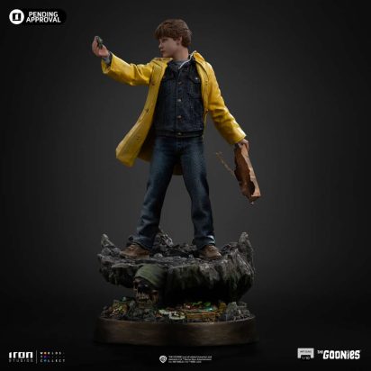 The Goonies Art Scale Statue 1/10 Mikey Walsh (40th anniversary) 21 cm