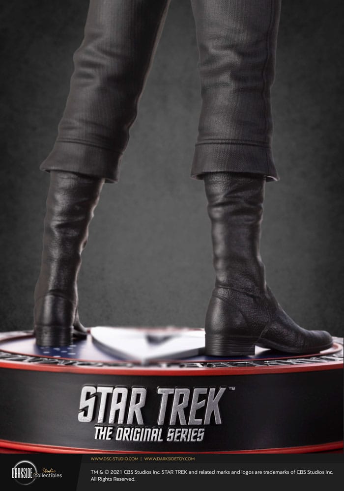 Star Trek Musuem Statue 1/3 Captain James T Kirk 64 cm - immagine 7