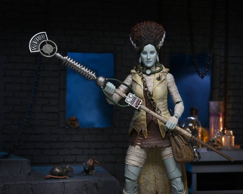 Universal Monsters x Teenage Mutant Ninja Turtles Action Figure April as The Bride 18 cm - immagine 4